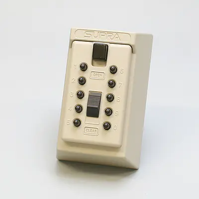 キーボックス・カギ番人（壁付け型プッシュ式） メイン画像